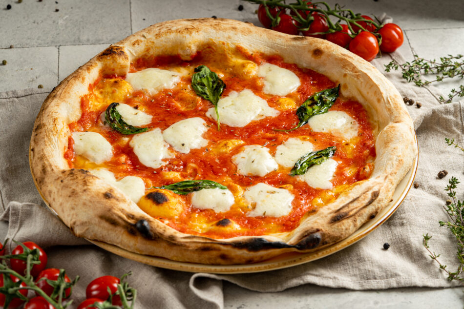 PICA SU BUFFALO MOCARELA SŪRIU