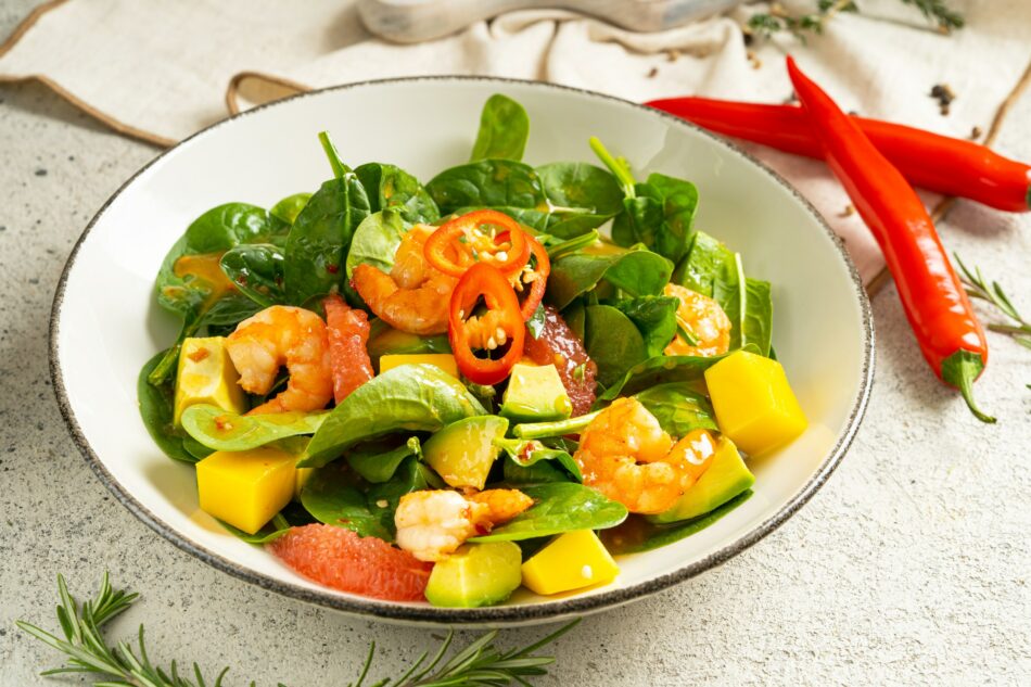 SALOTOS SU KREVETĖMIS IR MANGAIS